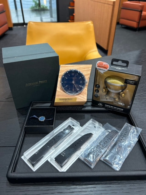 赤坂買取migliore(ミリオレ)6月21日 AUDEMARS PIGUET(オーデマピゲ)非売品ノベルティ、交換用ベルト買取