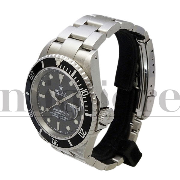 サブマリーナ デイト16610 Y番