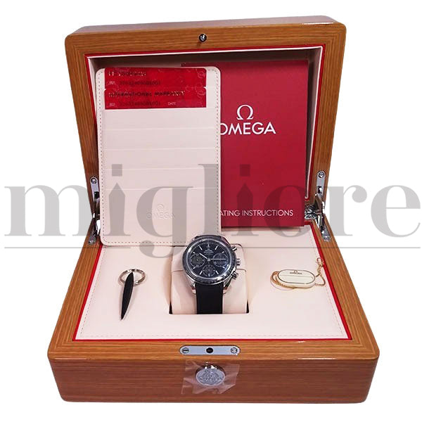 スピードマスター レーシング コーアクシャル クロノグラフ 326.32.40.50.01.001 ブティック完売品