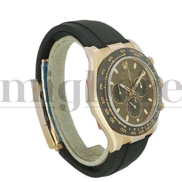 コスモグラフ デイトナ 116515LN チョコ ブラックラバーベルト ランダム NEWギャラ 2022年