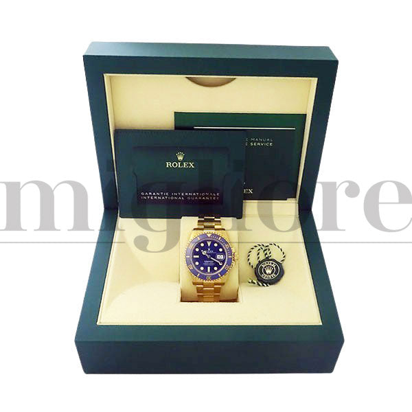 サブマリーナデイト 126618LB NEWギャラ