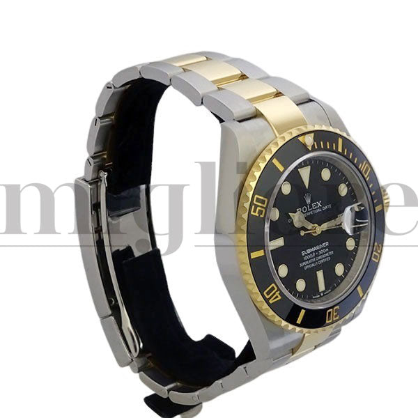 サブマリーナデイト 126613LN ランダム番