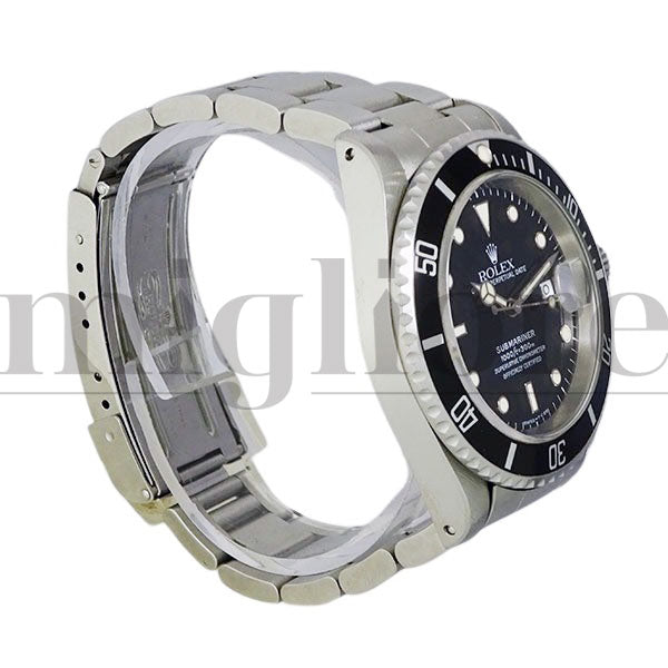 サブマリーナ デイト16610 T番