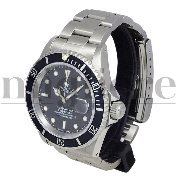 サブマリーナ デイト16610 W番