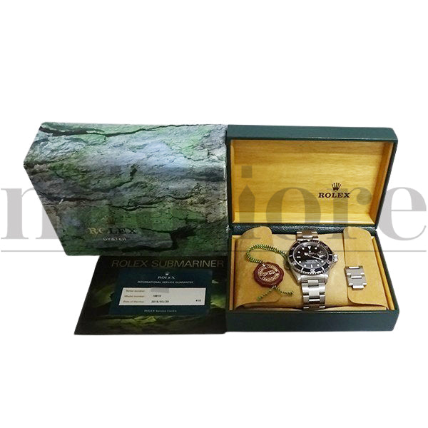 サブマリーナ デイト16610 W番