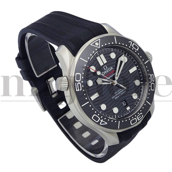 シーマスター ダイバー300M コーアクシャル 210.32.42.20.01.001