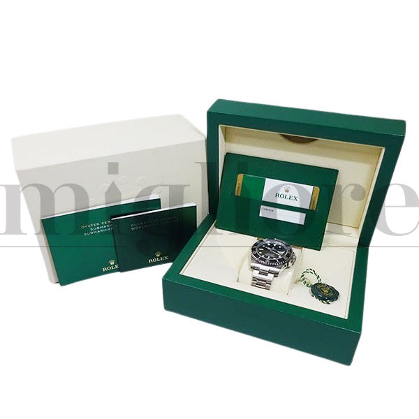 サブマリーナ デイト 116610LN ランダム番