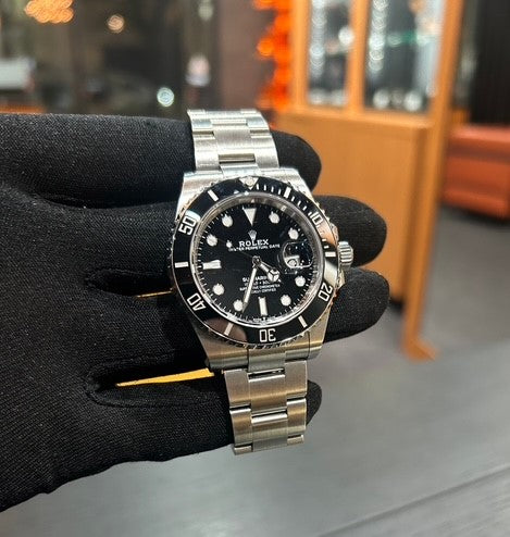 ROLEX買取強化中！赤坂ブランドウォッチ買取migliore（ミリオレ）11月14日　ROLEX　サブマリーナデイト　126610LN買取