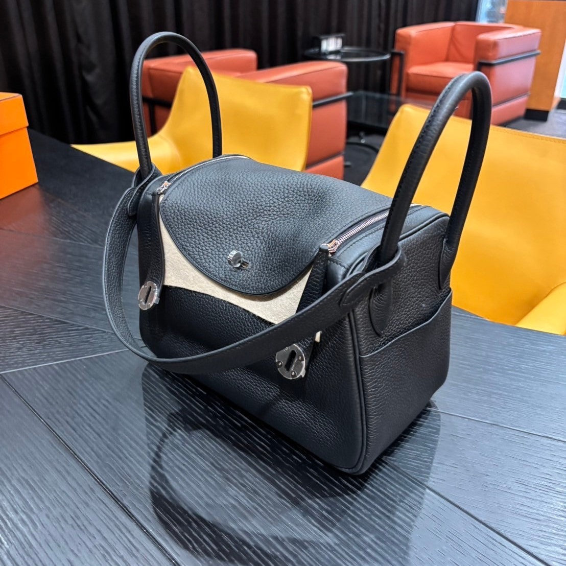 赤坂ブランドバッグ買取migliore（ミリオレ）2025.1.22　HERMES（エルメス）リンディ26買取