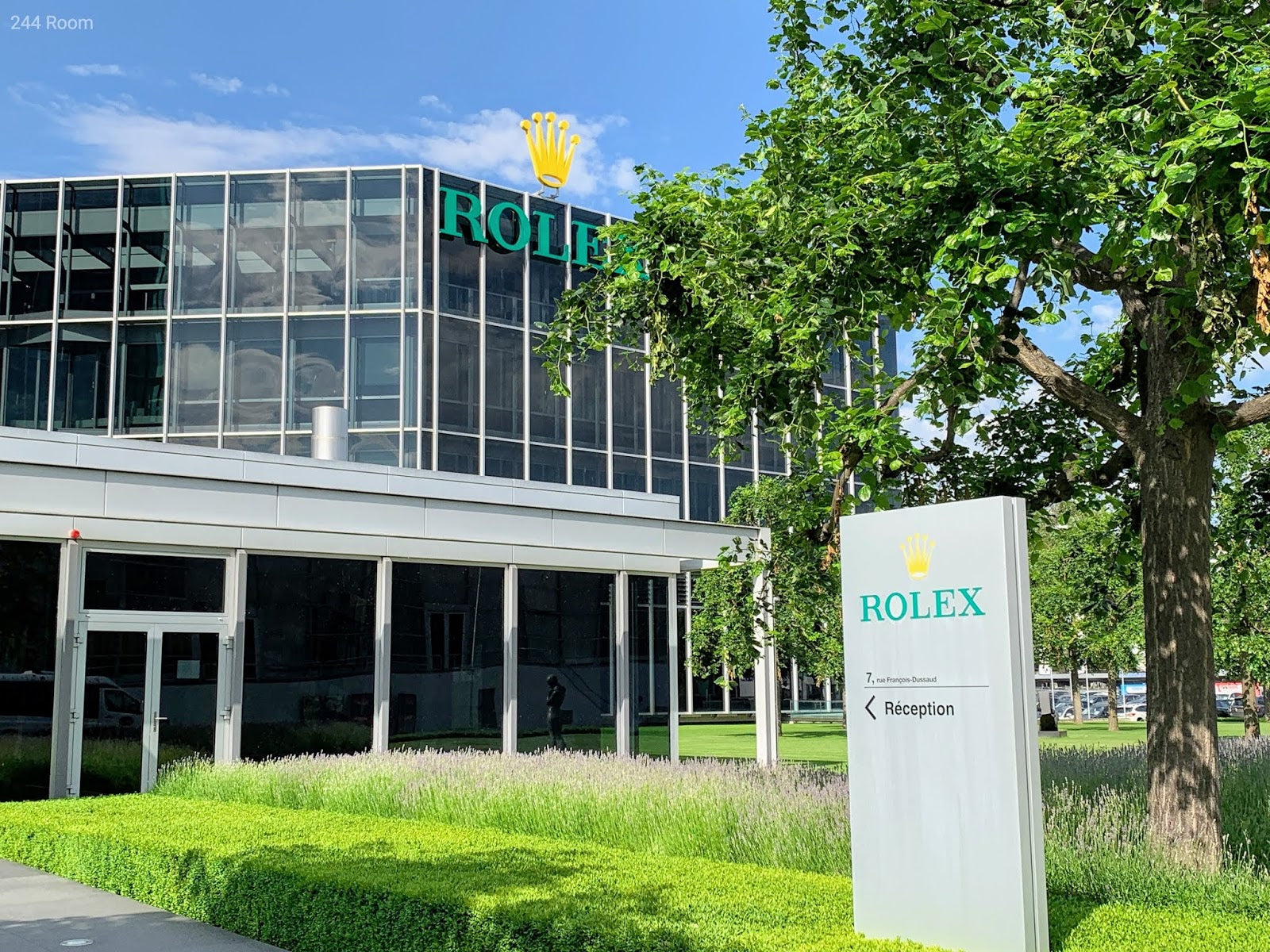 ROLEXの歴史とその魅力とは？