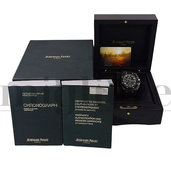 ロイヤルオーク オフショア クロノ フォージドカーボン 44ｍｍ 26400AU.OO.A002CA.01