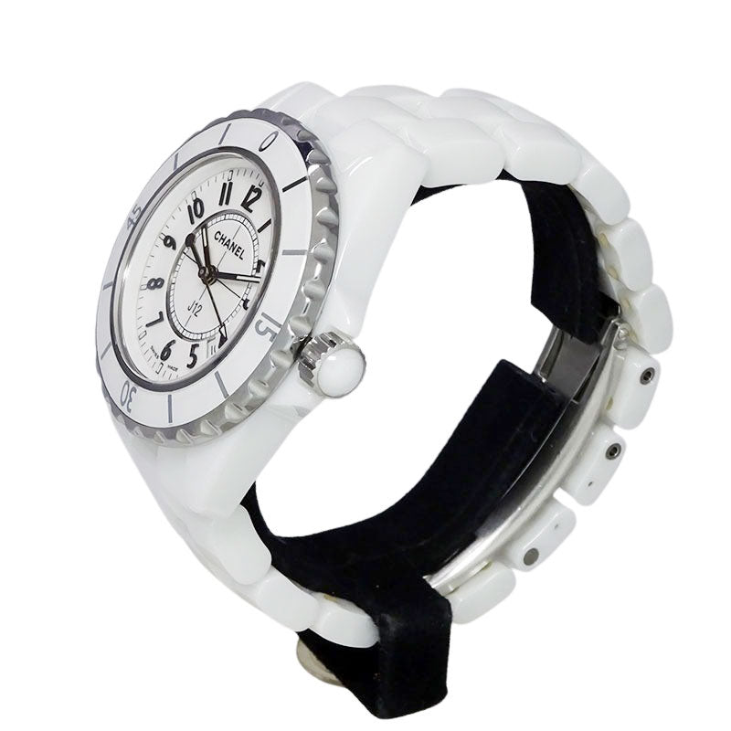 シャネル　腕時計　J12 クォーツ　ホワイト　H0968 CHANEL シャネル J12 H0968 クォーツ ホワイト セラミック 33mm